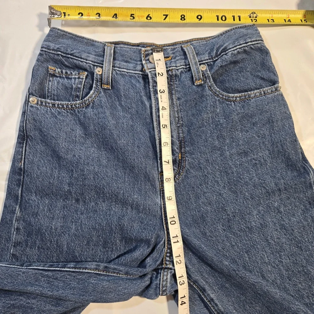 Levis High Waisted Straight Jeans Medium Wash Blue Denim W25 L29 A0092-0010